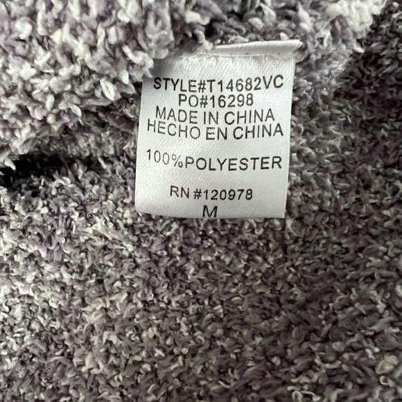 Women’s Aztec Print Teddy Sweater Size Medium - Picture 6 of 8